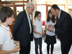 Evrensel Kolej